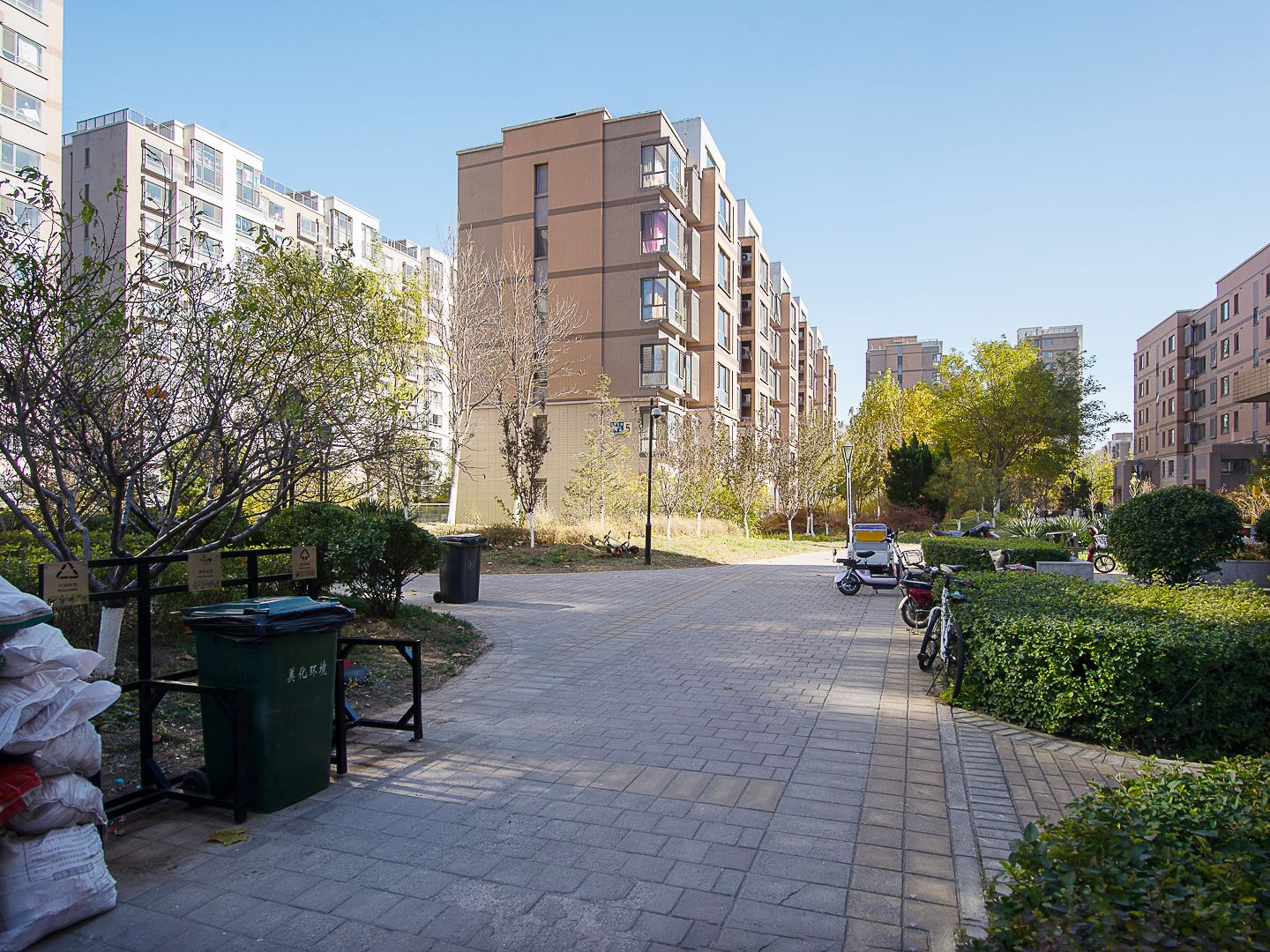 远洋一方润园2号院 environment