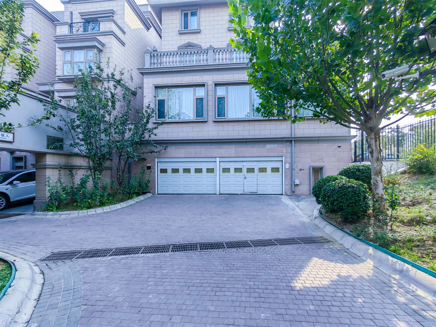 誉天下四期 environment