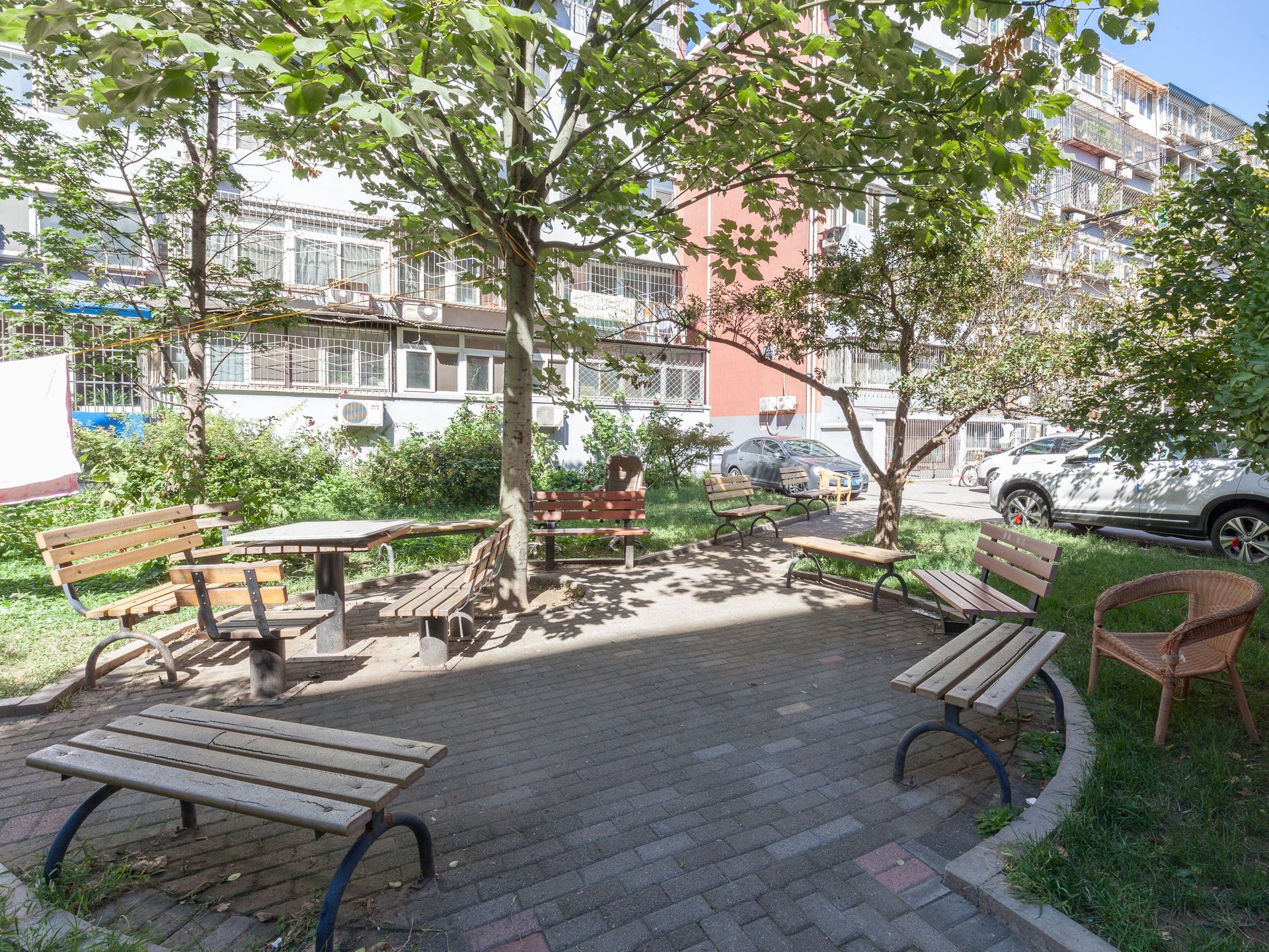 裕中东里 environment