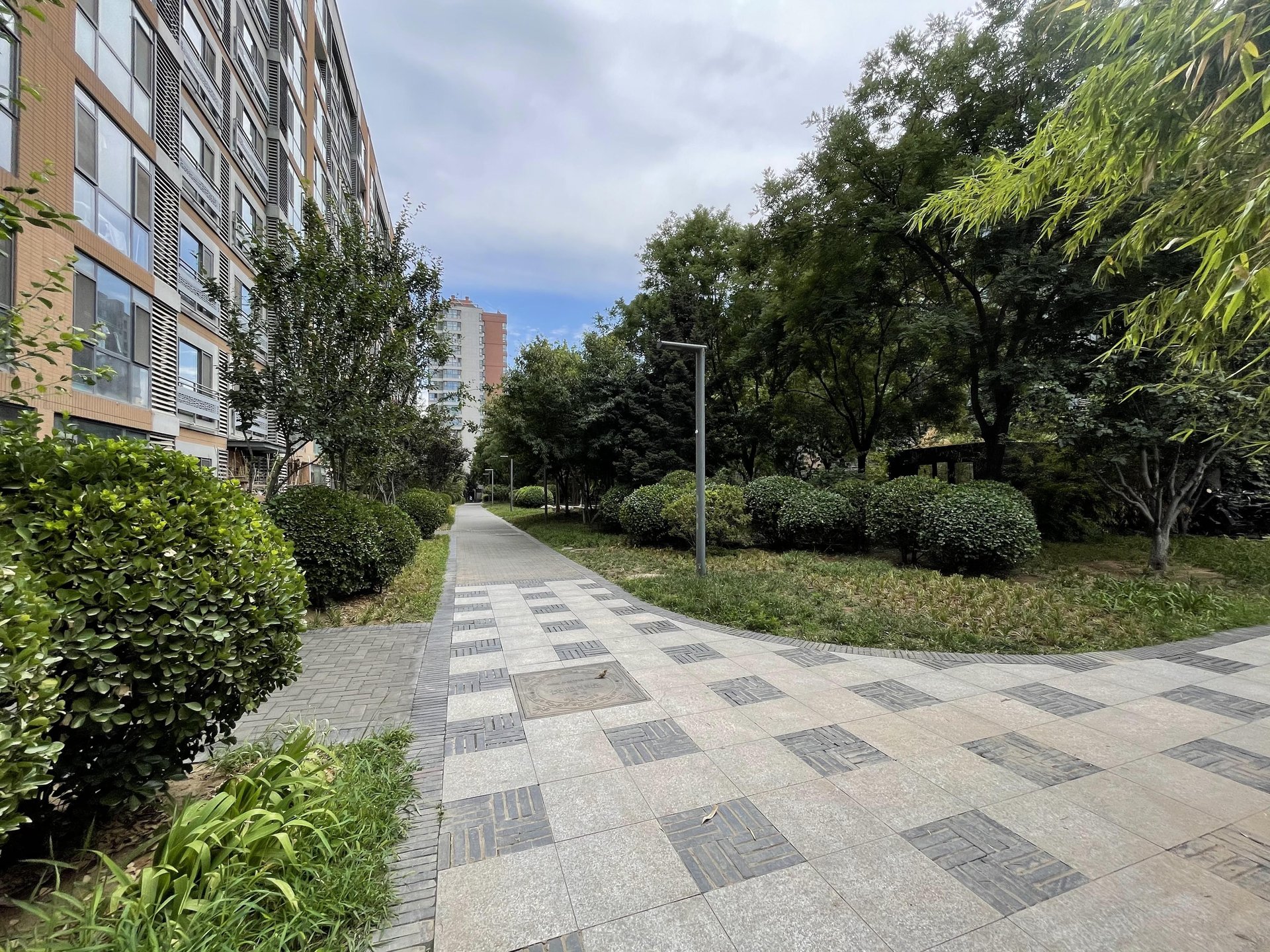 长阳半岛4号院 environment