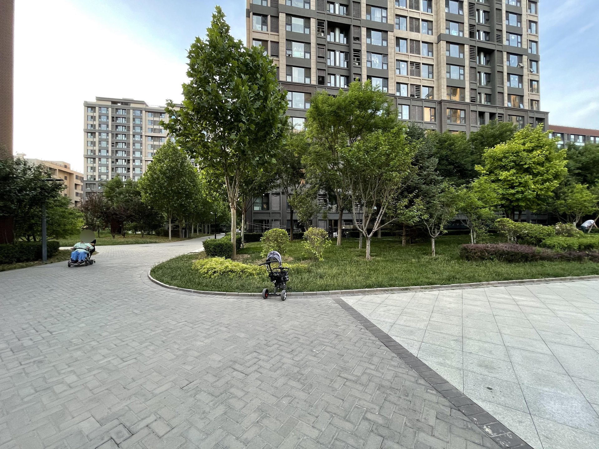 长阳半岛怡和路6号院 environment