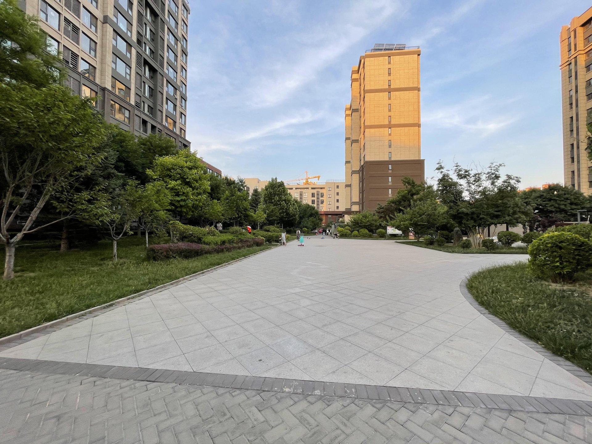 长阳半岛怡和路6号院 environment