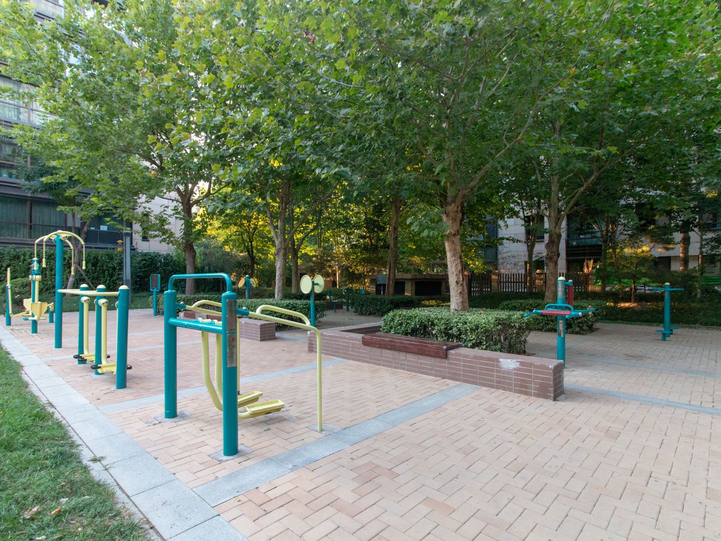 招商嘉铭珑原 environment