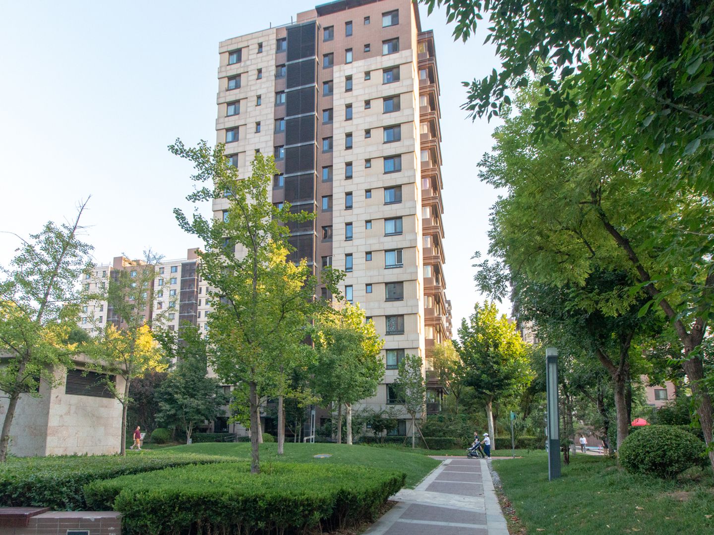 招商嘉铭珑原 environment