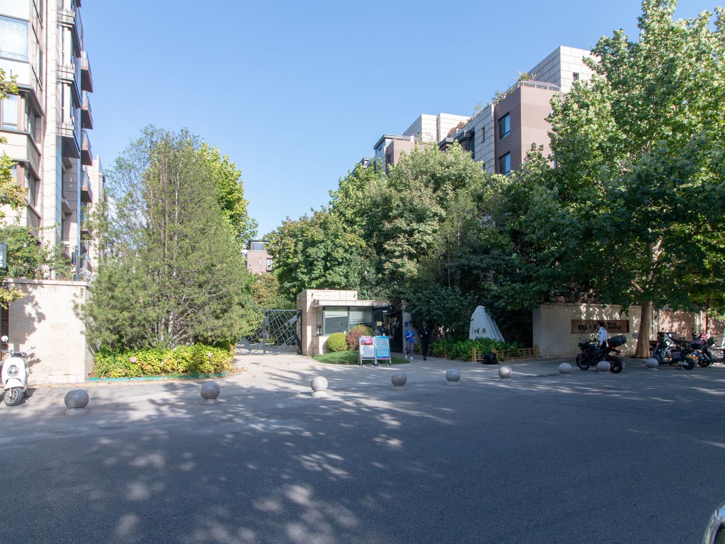 招商嘉铭珑原 environment