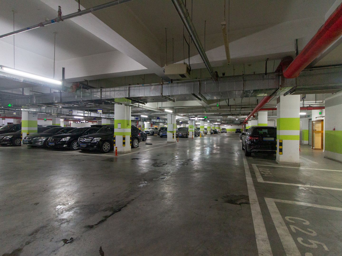 招商嘉铭珑原 environment