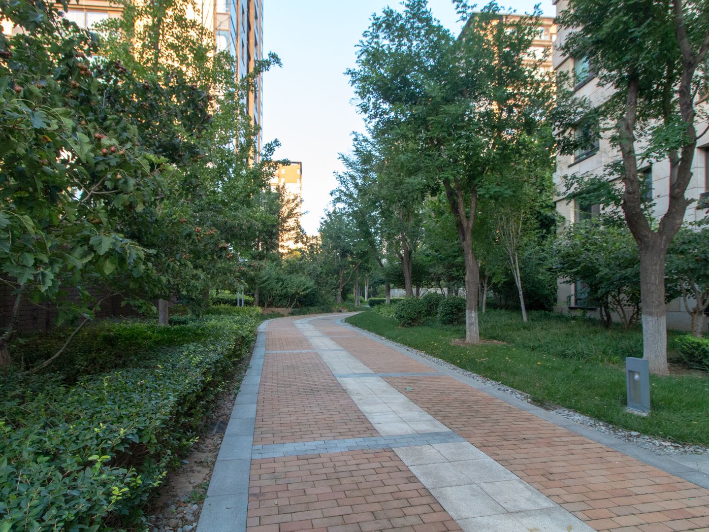 招商嘉铭珑原 environment