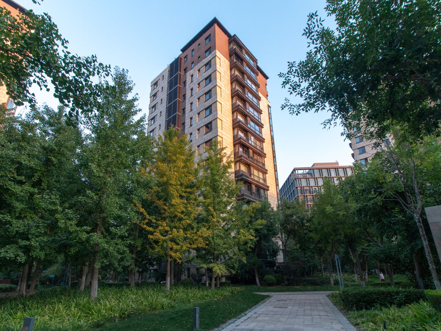 招商嘉铭珑原 environment