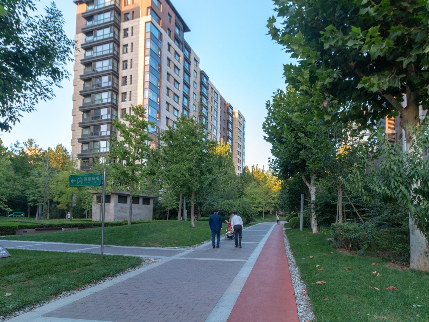 招商嘉铭珑原 environment