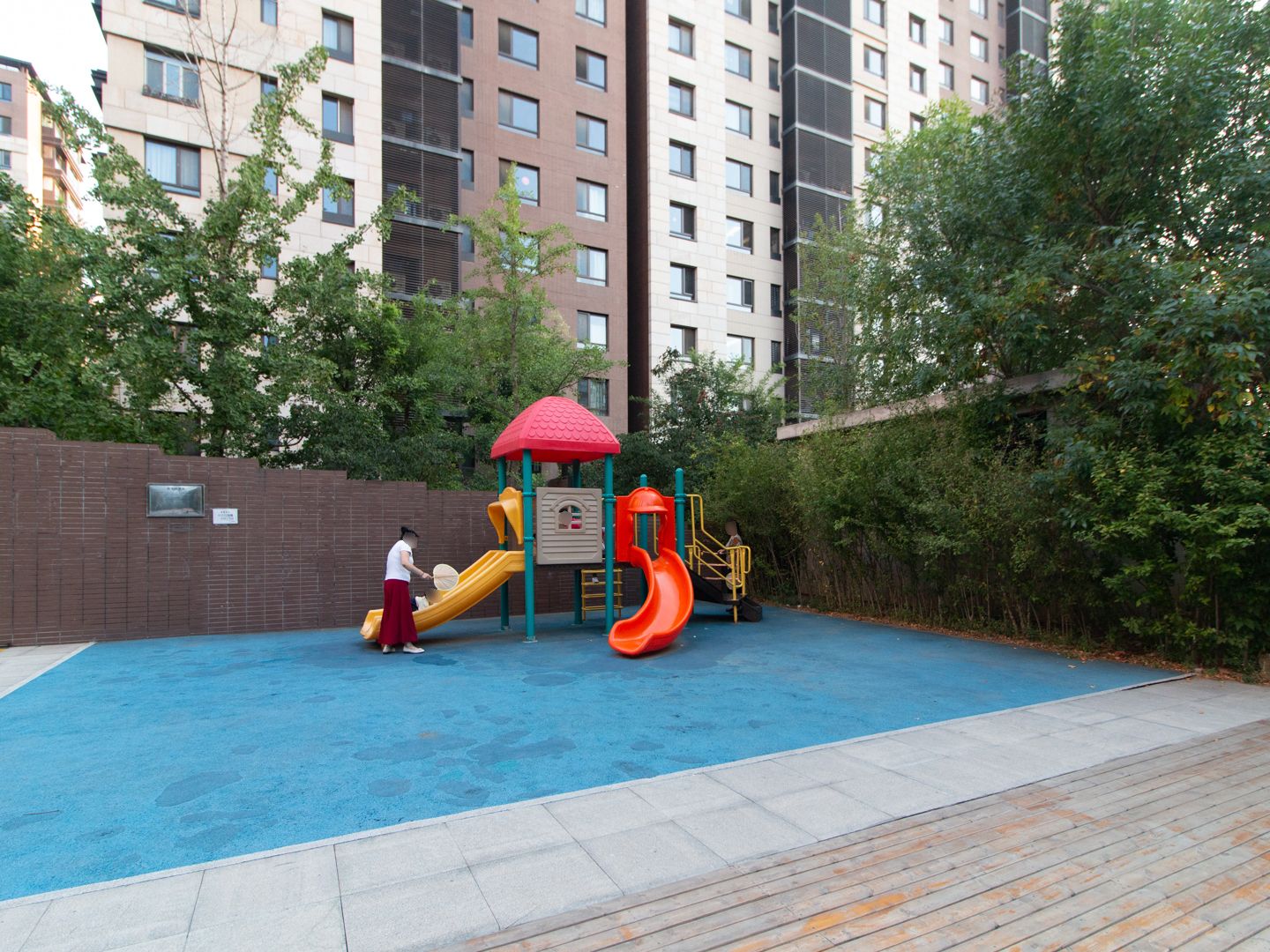 招商嘉铭珑原 environment