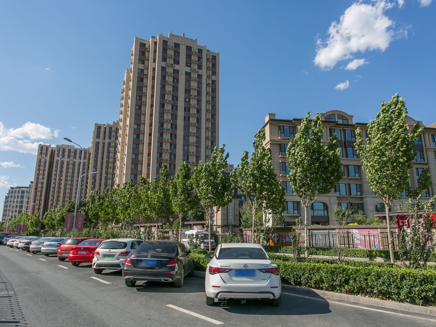 中国铁建花语金郡 environment