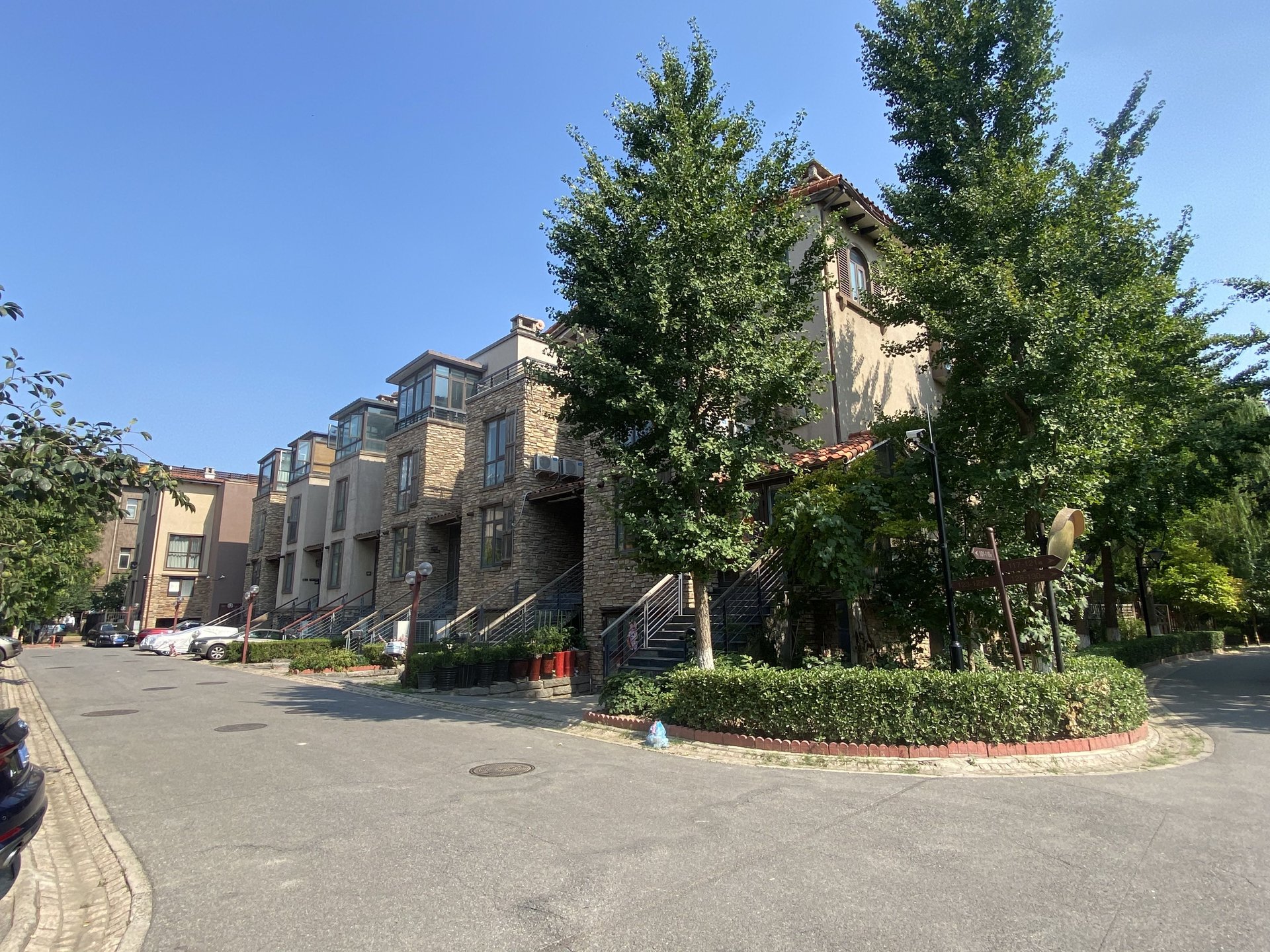 中海安德鲁斯庄园东区 environment