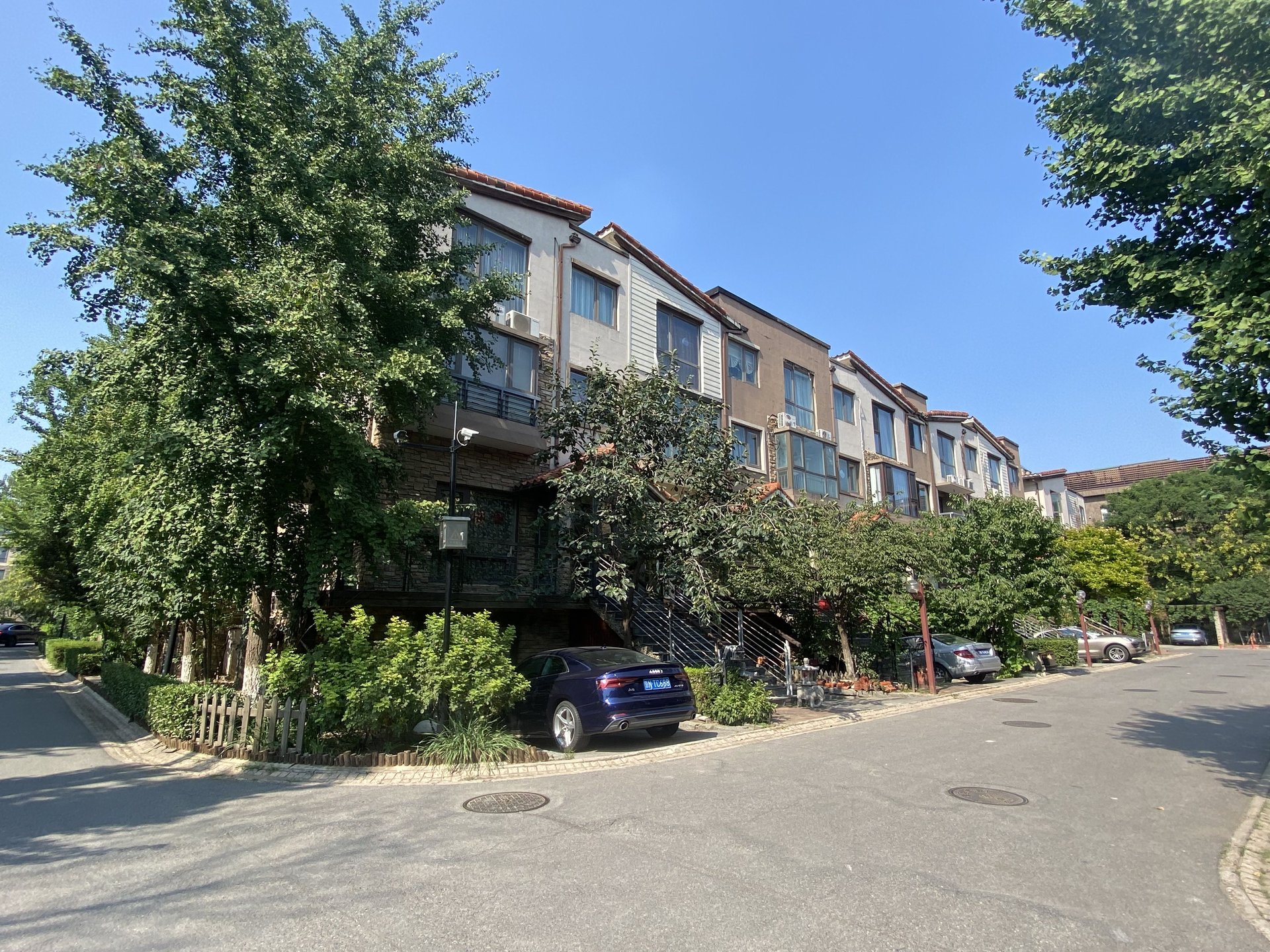 中海安德鲁斯庄园东区 environment