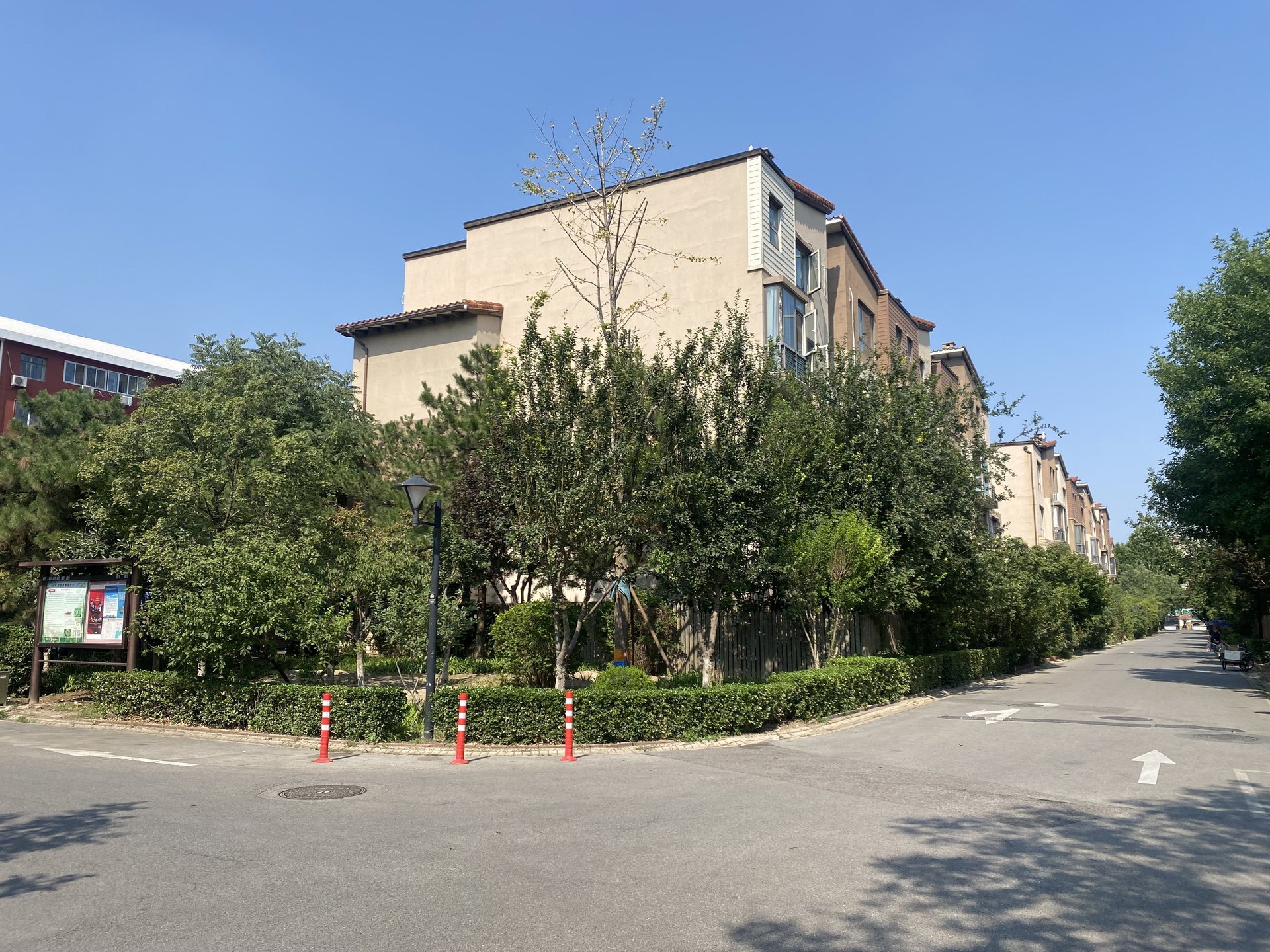 中海安德鲁斯庄园东区 environment