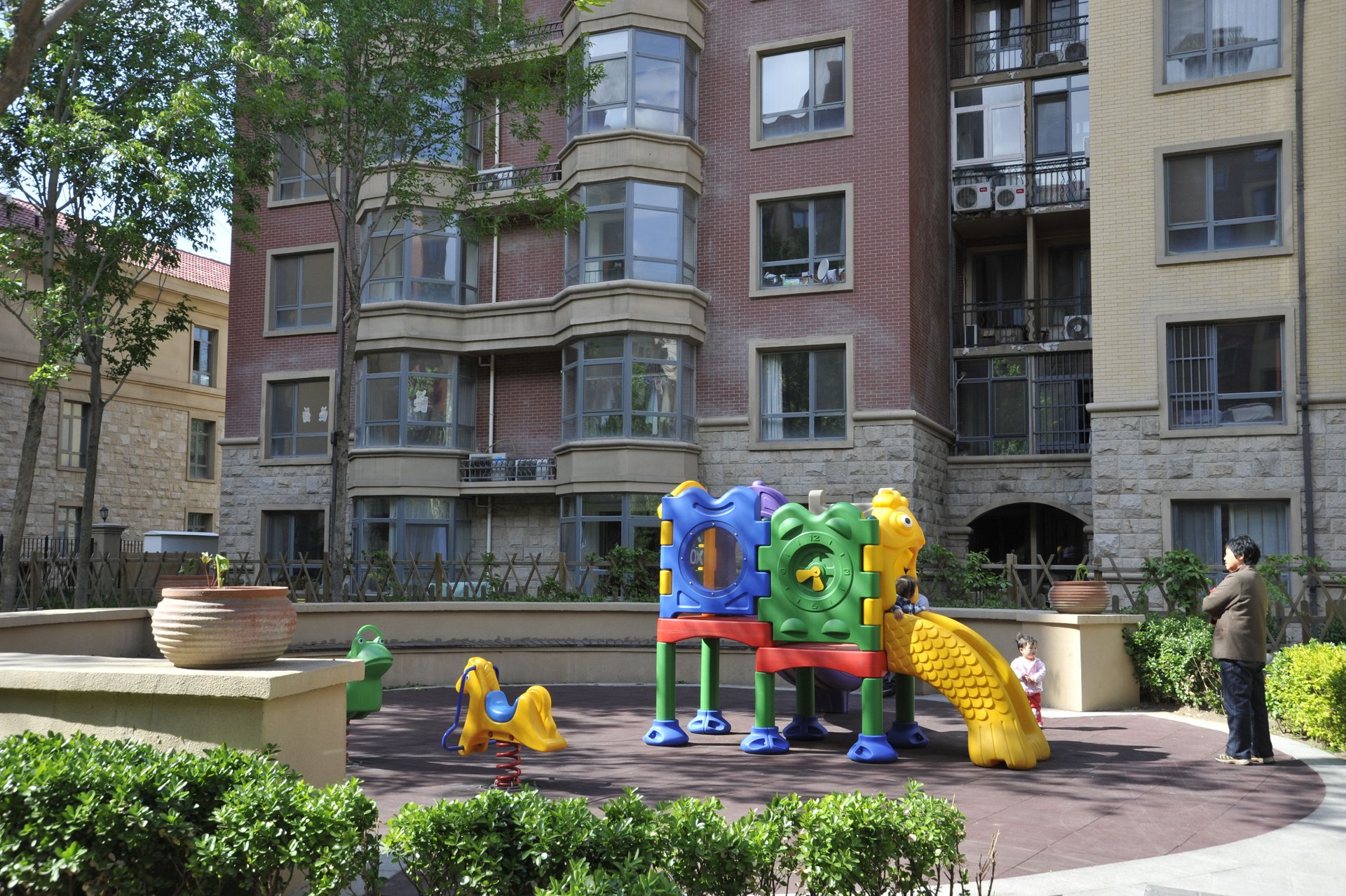 中海城圣朝菲 environment