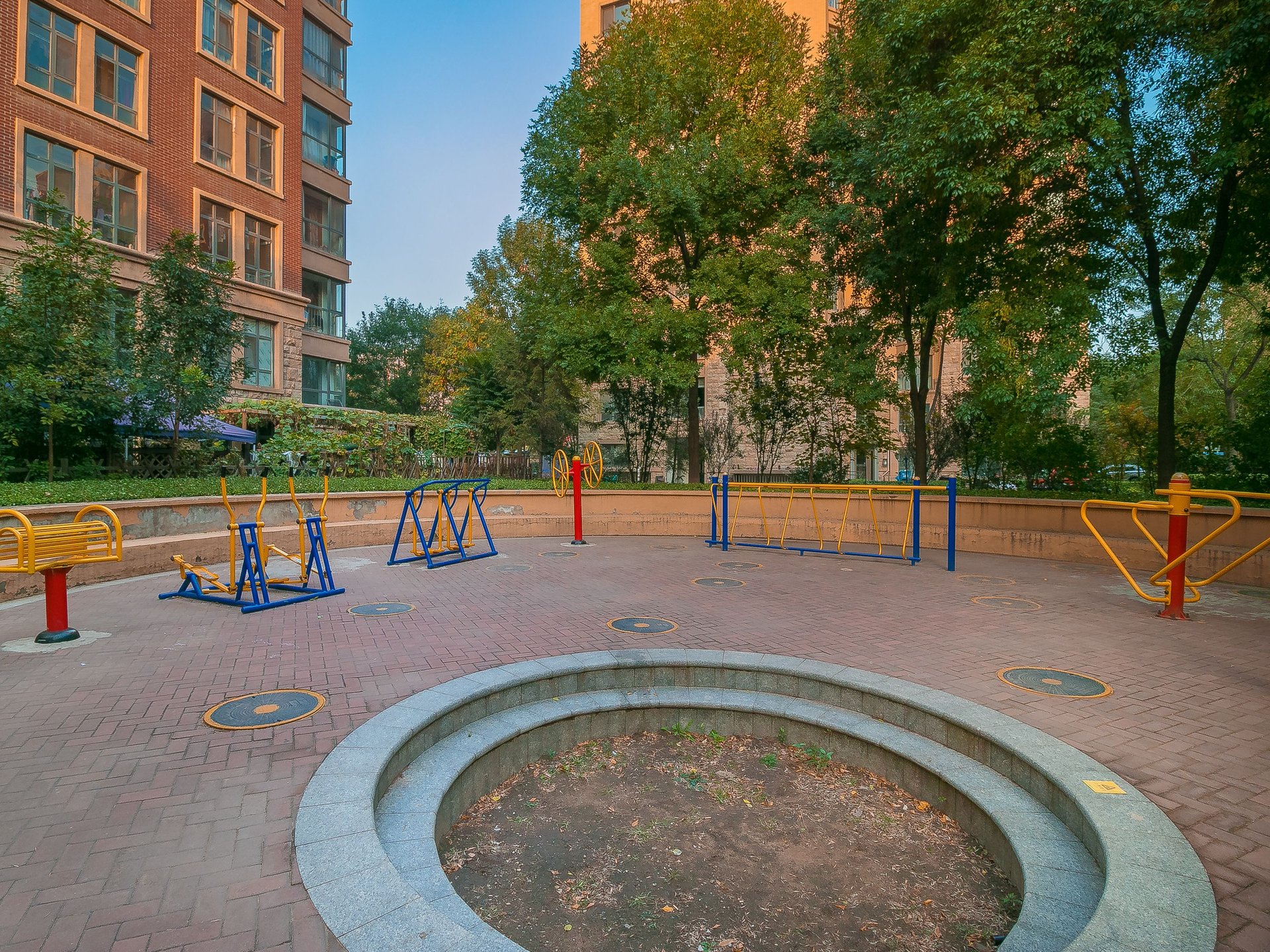 中海城圣朝菲 environment