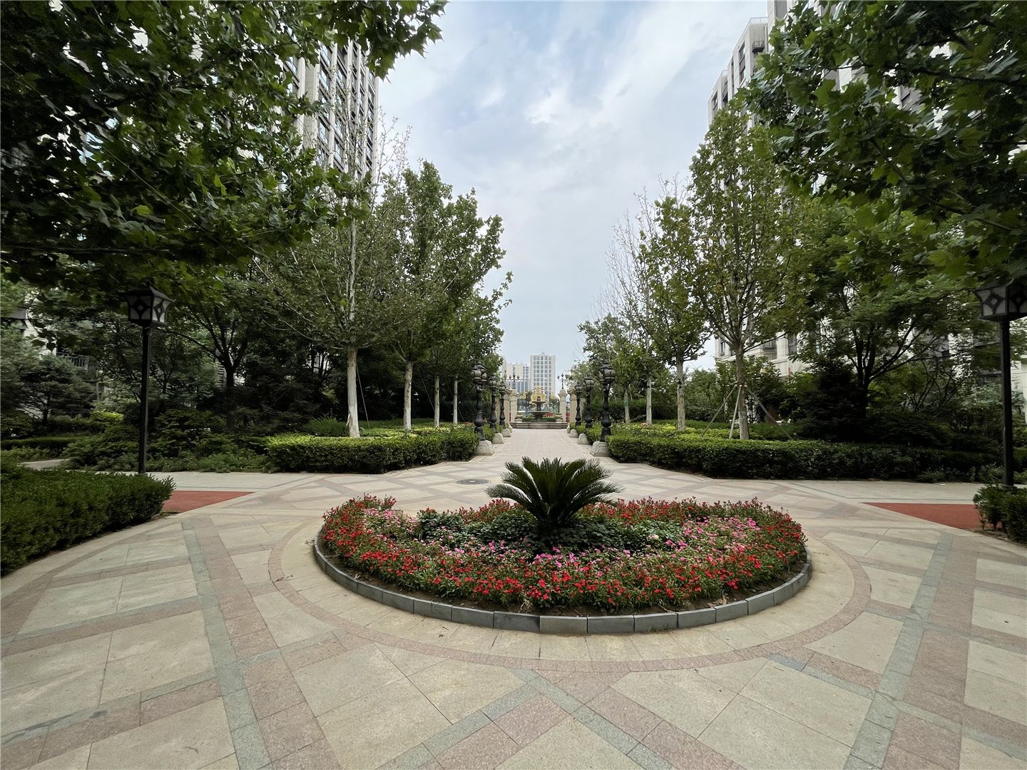 中海金玺公馆 environment