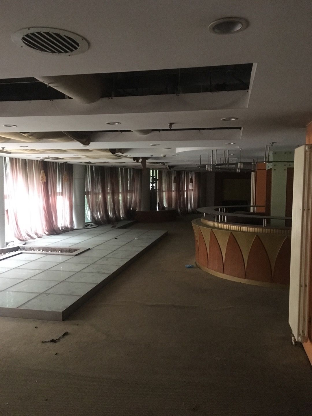 中海凯旋 environment