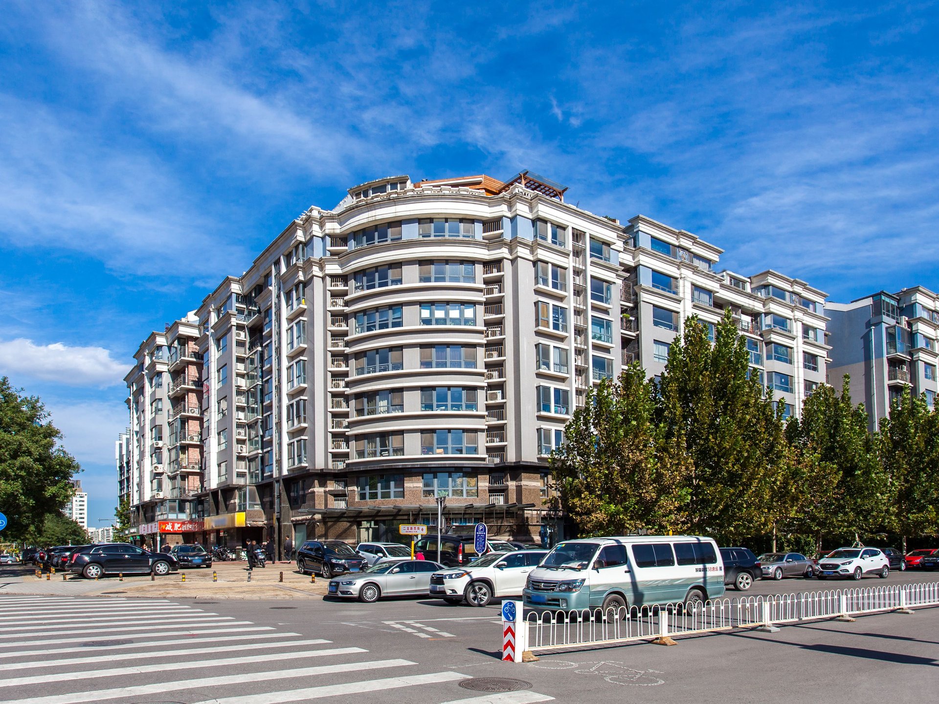 中海凯旋 environment