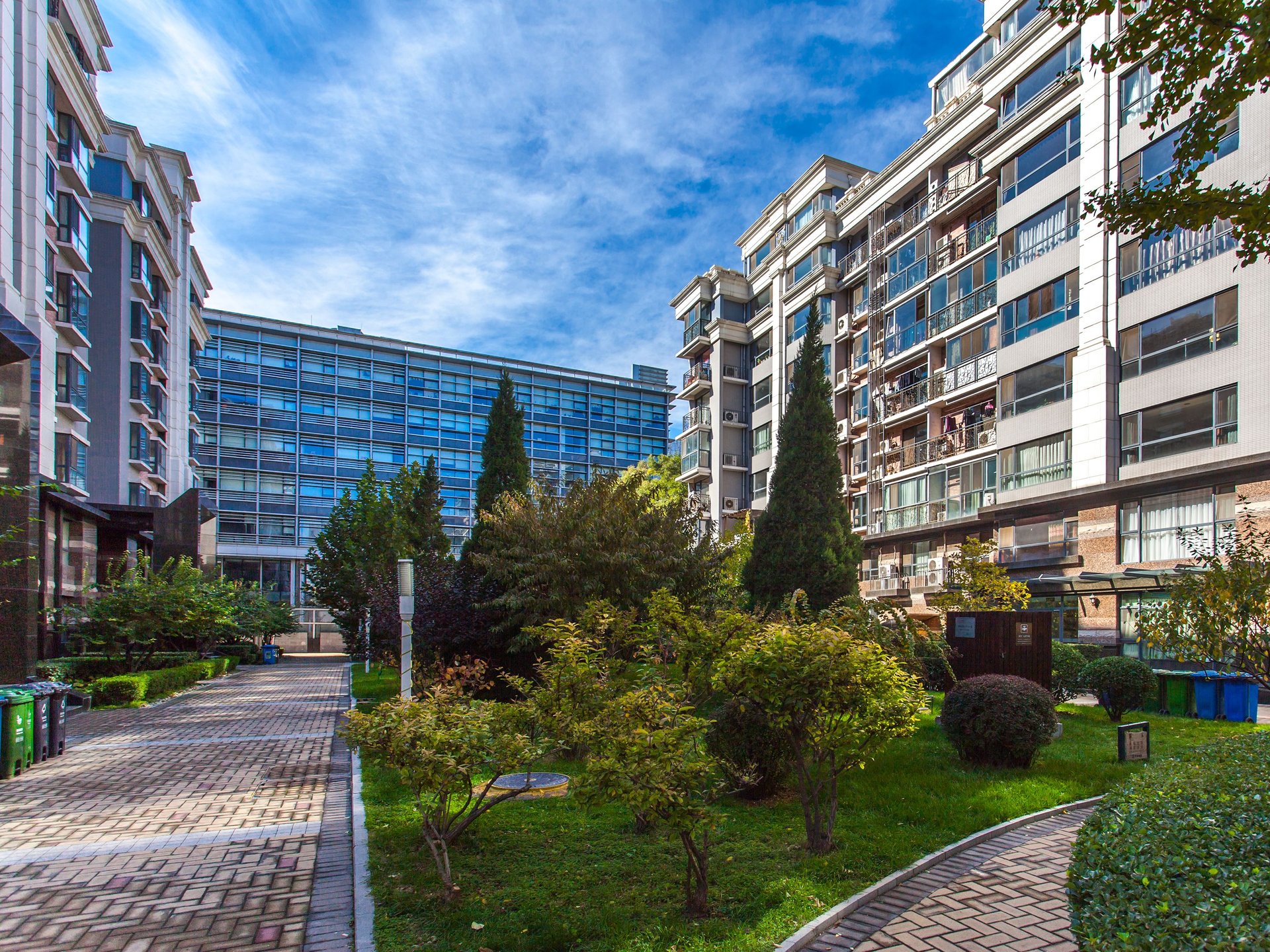 中海凯旋 environment