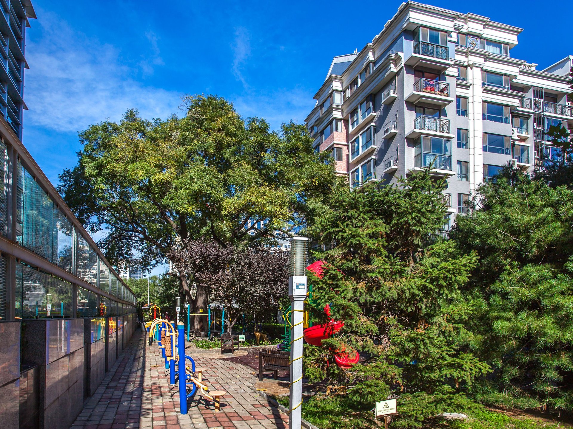 中海凯旋 environment