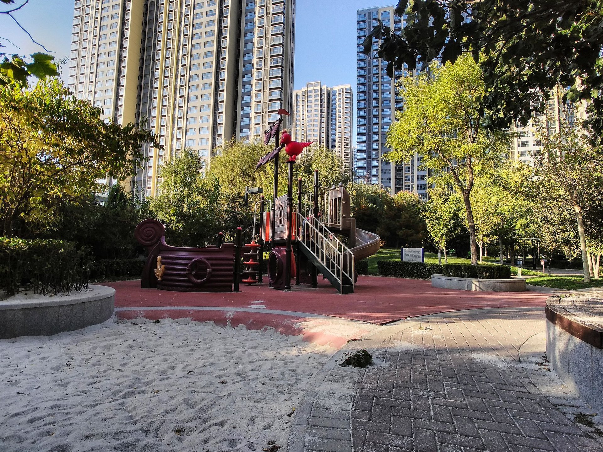 中建国际港 environment