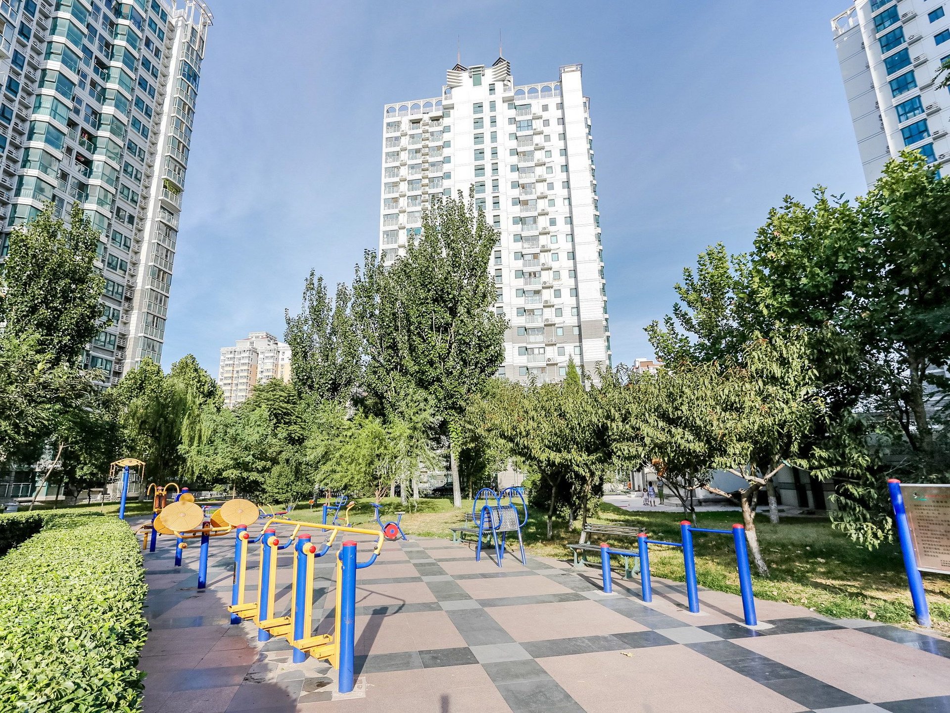 珠江峰景 environment