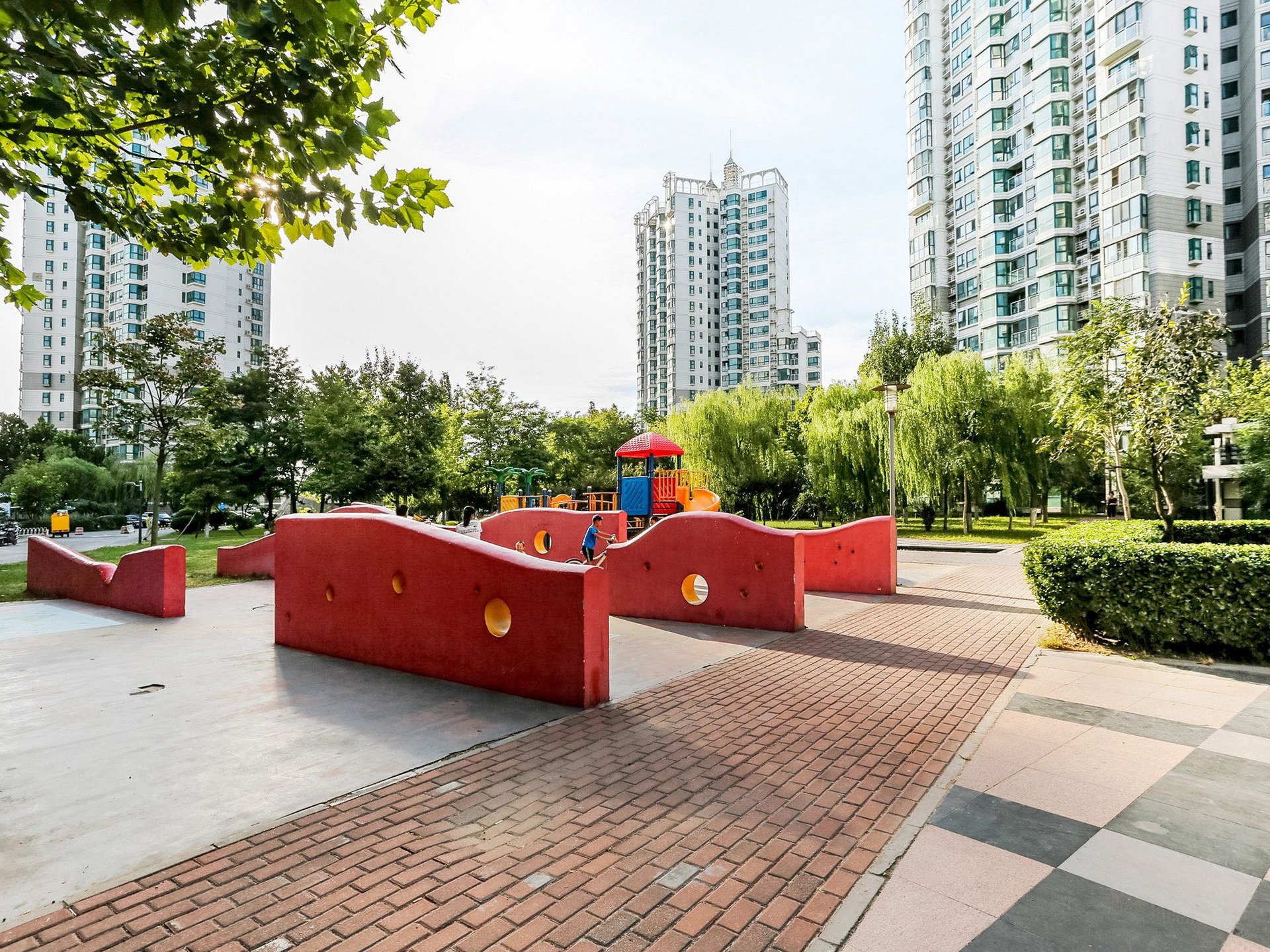 珠江峰景 environment