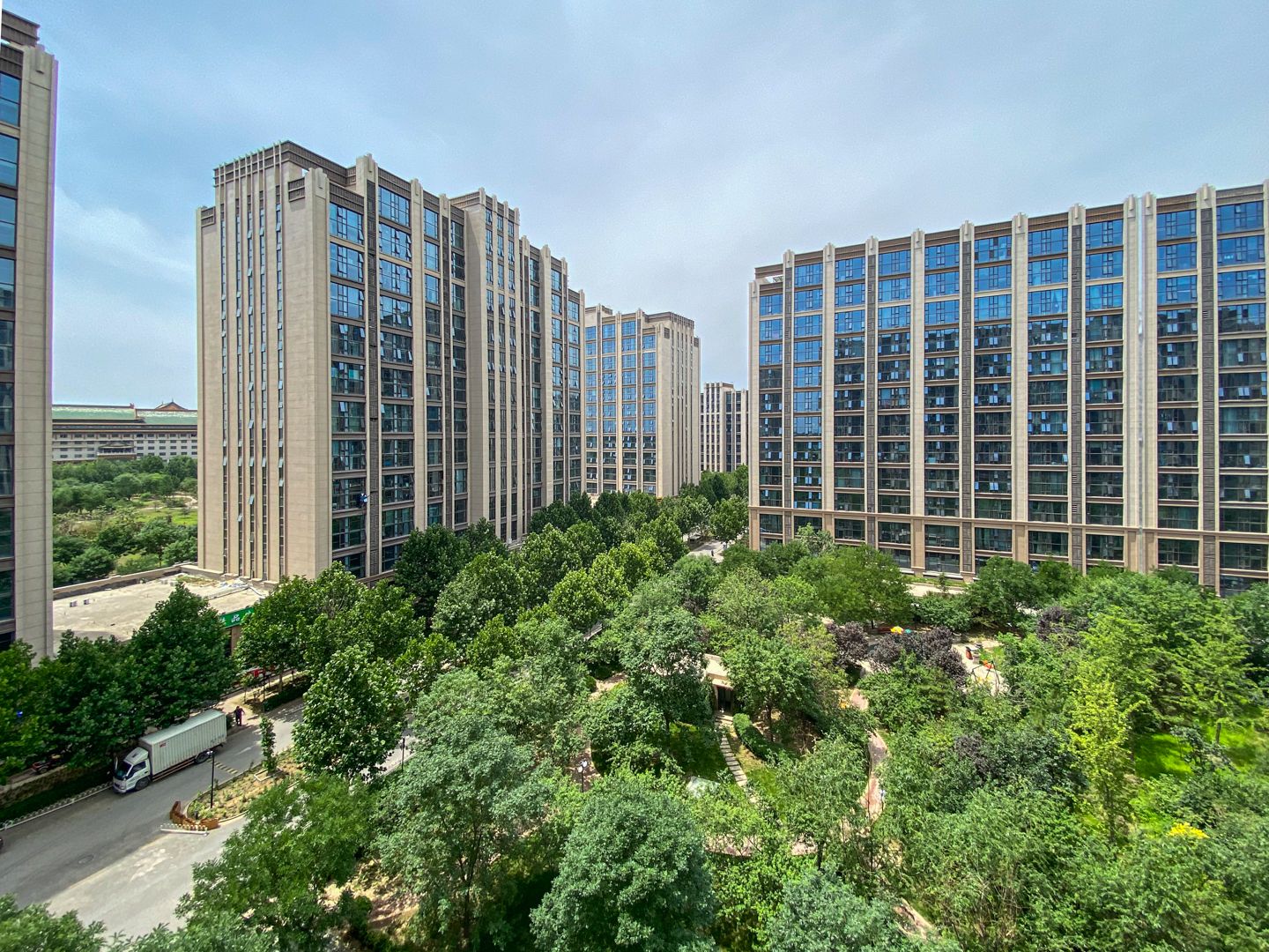 珠江四季悦城 environment