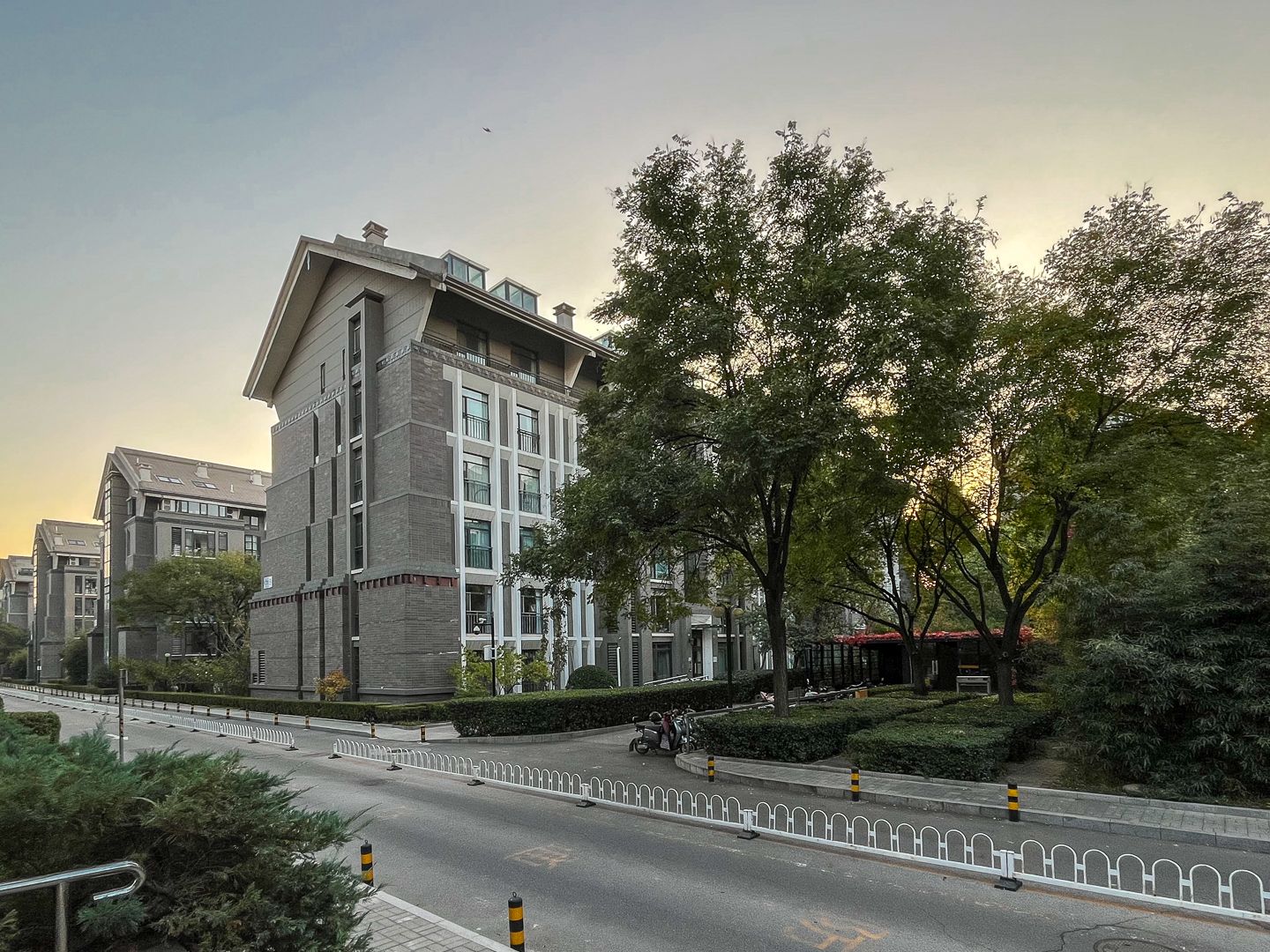 朱雀门 environment