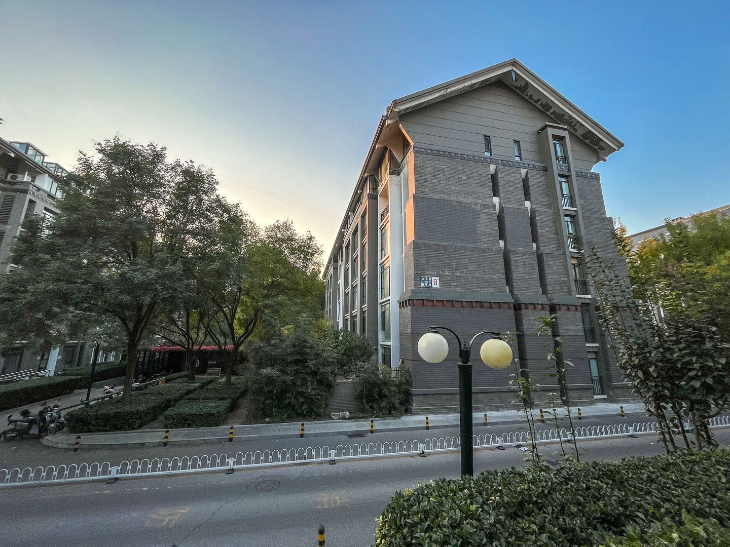 朱雀门 environment