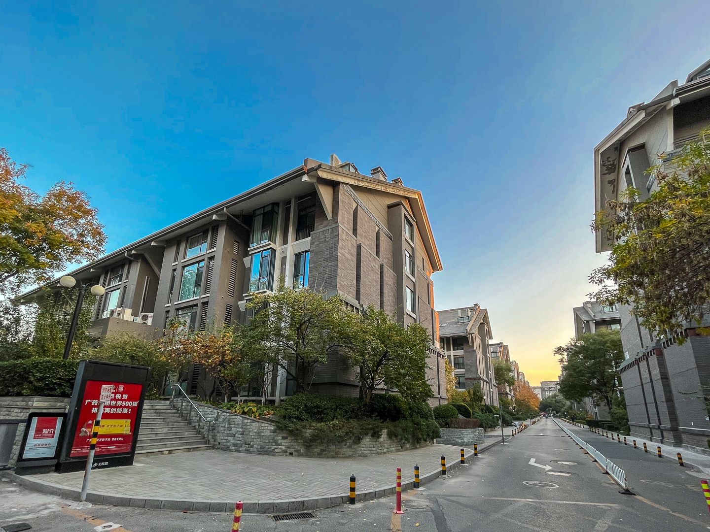 朱雀门 environment