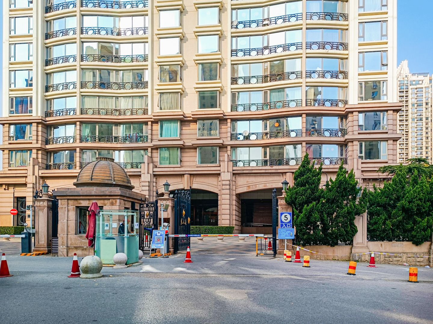 棕榈泉国际公寓 environment