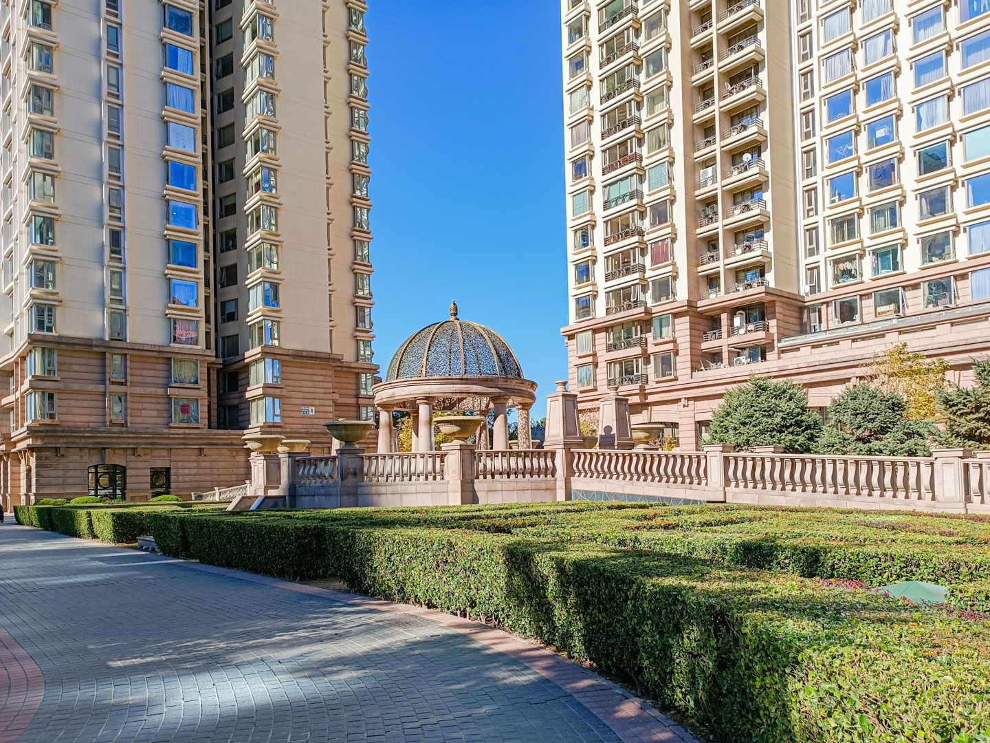 棕榈泉国际公寓 environment