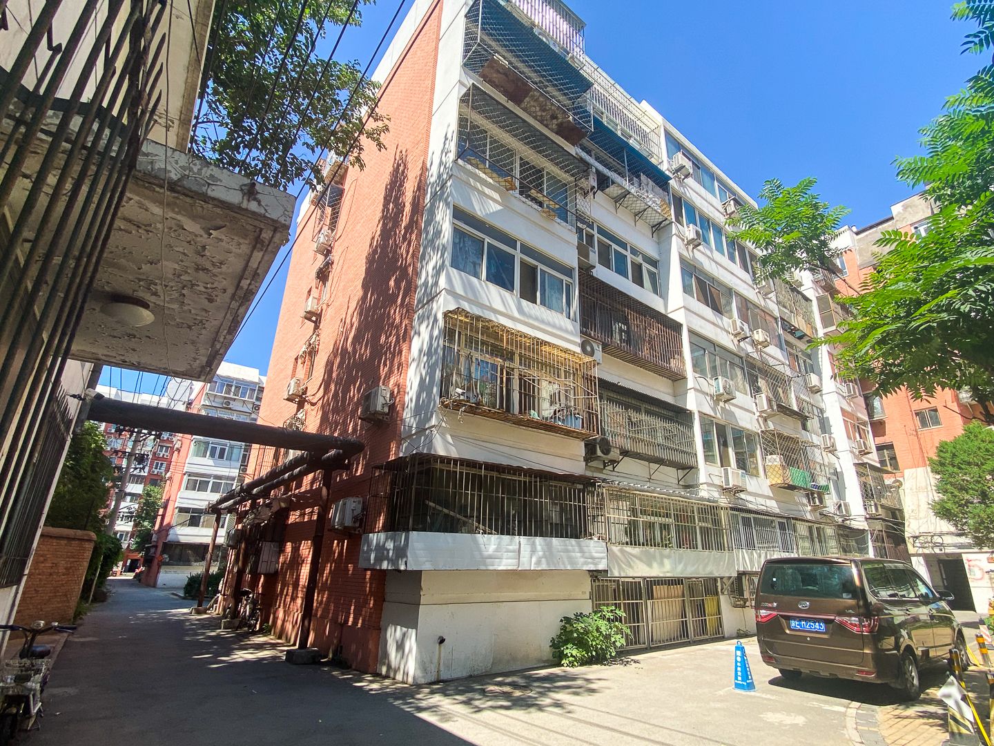 左家庄西街1号院 environment