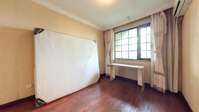 Related Property Image