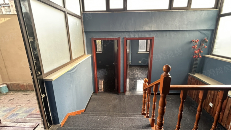 Related Property Image