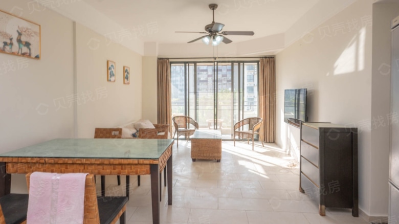 Rent Apartment in Sanya: Sunshine Palm Bay