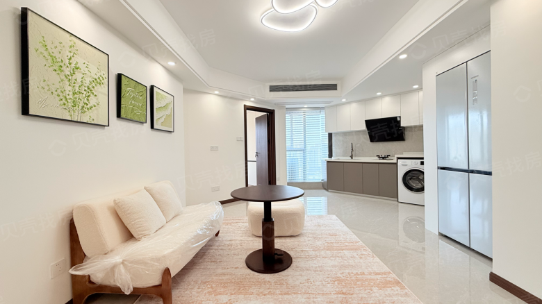 Apartment for rent in Shanghai - Greenland Haiyi Apartment - Photo 1