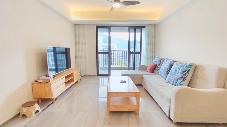 Sanya expat housing - Furnished apartment: Vanke Lakeside Resort Park Phase II