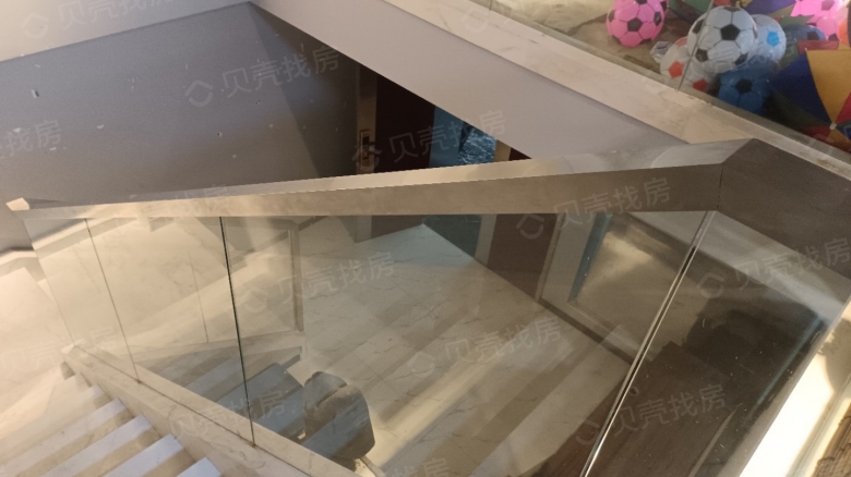 Related Property Image