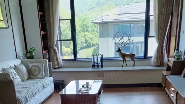 Huzhou expat housing - Furnished apartment: Angel Town Blossoms on the Fields