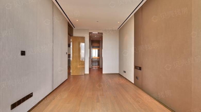 Rent Apartment in Suzhou: Wharf Suzhou International Finance Square