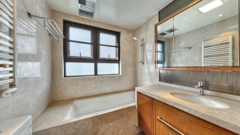 Apartment for rent in Nanjing - Zhenrong Runfeng - Photo 8