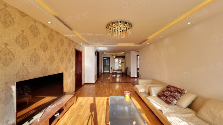 Apartment for rent in Shenyang - Royal View New World - Photo 1