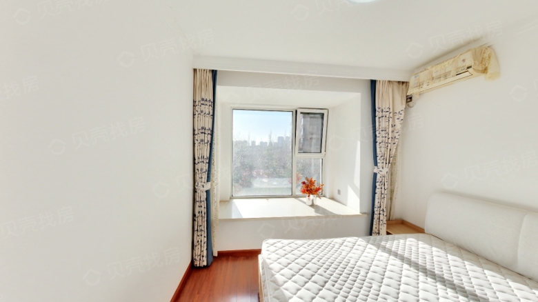 Apartment for rent in Shenyang - Royal View New World - Photo 3