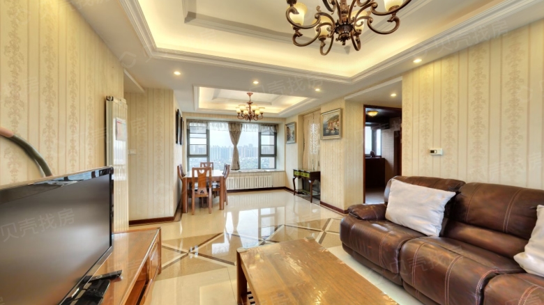 Rent Apartment in Chengdu: Riverside New World