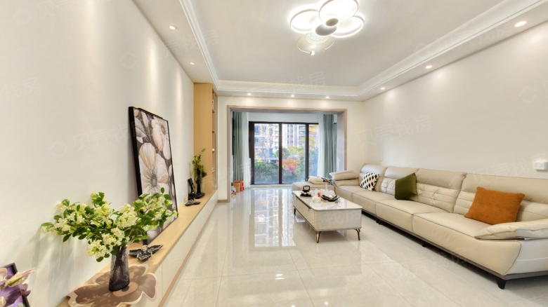 Kunming expat housing - Furnished apartment: Construction Investment Morning and Evening