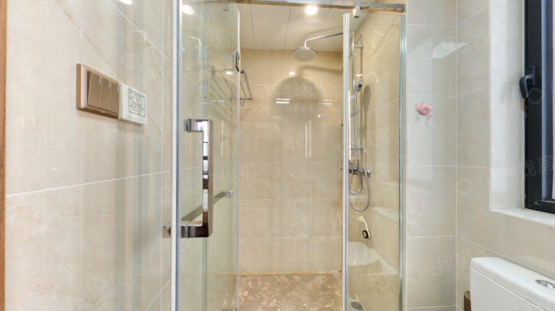 Apartment for rent in Wuhan - Zhaoshang Jiangshan Heyue - Photo 4