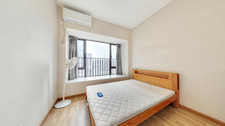 Shenzhen expat housing - Furnished apartment: Fuhong Phoenix Tianyu